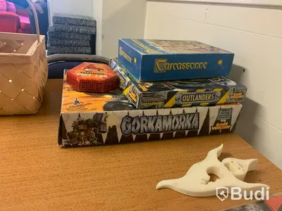 Spel och övrigt inkråm från Spelföreningen Kattcom i konkurs