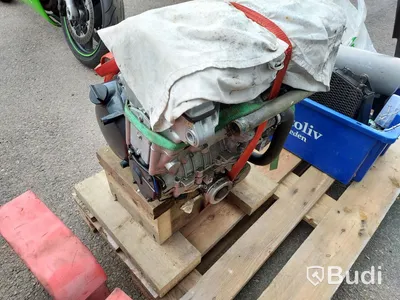 Kawasaki Ninja ZX7R (900cc) - 98
