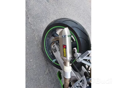 Kawasaki Ninja ZX7R (900cc) - 98
