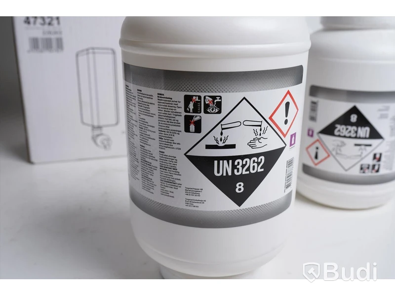 Litet parti med tvål, diskmedel och rengöringstabletter