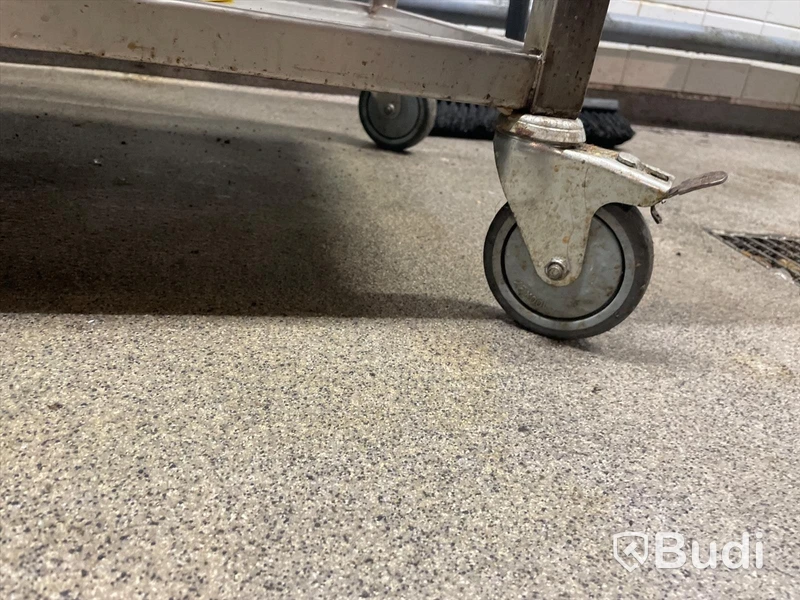 Rostfri vagn på hjul 100x50x90
