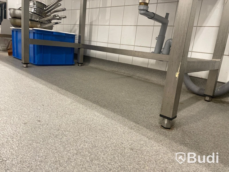Rostfri bänk 240x90x65 med tillhörande rostfri hylla