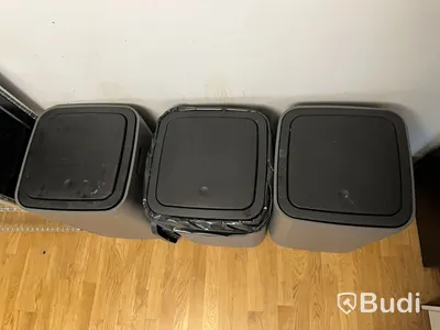 3 st avfallstunnor