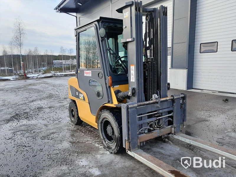 1 st. CAT DP35N, Motviktstruck Diesel