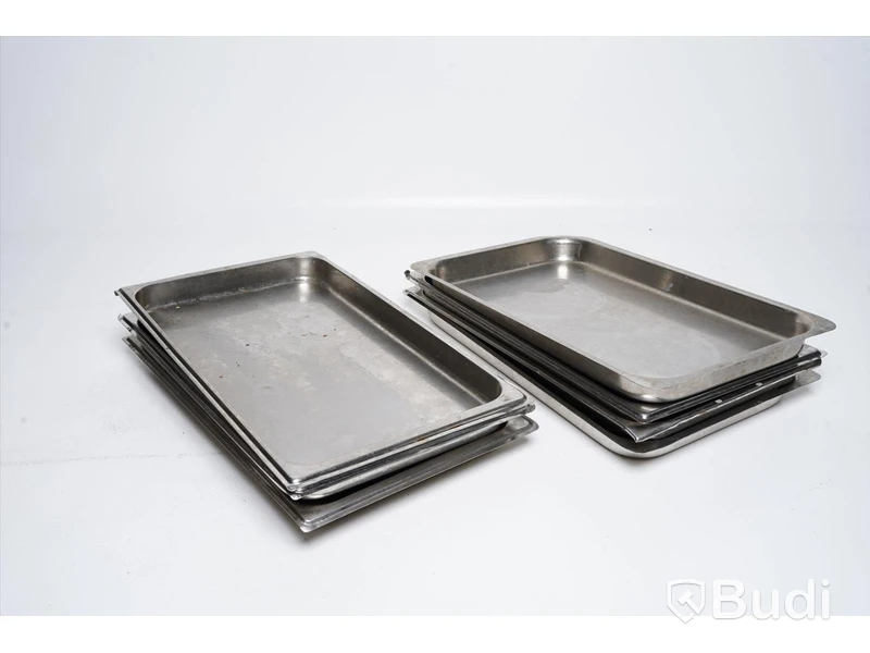 Diverse bleck - Längd 49 cm, Bredd 30 cm, Djup 4 cm.