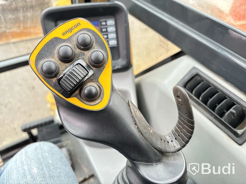 Grävmaskin med tiltrotator, Komatsu PC80MR -2018