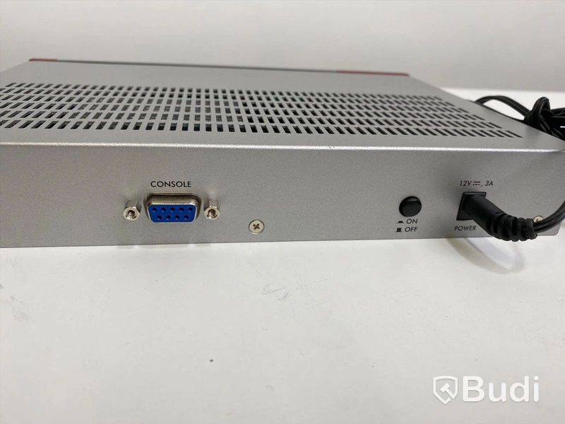 ZyXEL USG60 - VPN firewall med gigabit switch