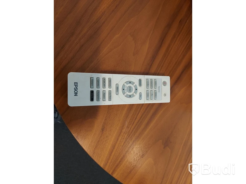 Konferens bord, stolar, Samsung bildskärm, Epson projektor