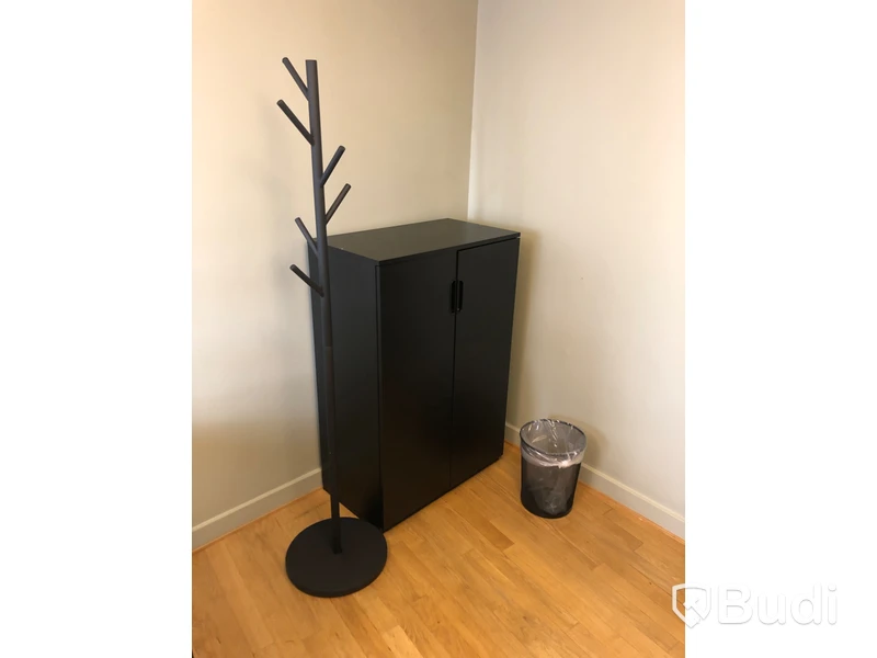 Skåp 80x45x120cm