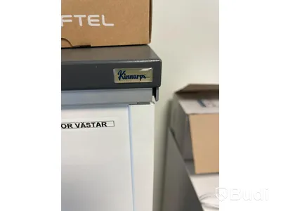 Skåp med skjutdörrar Kinnarps