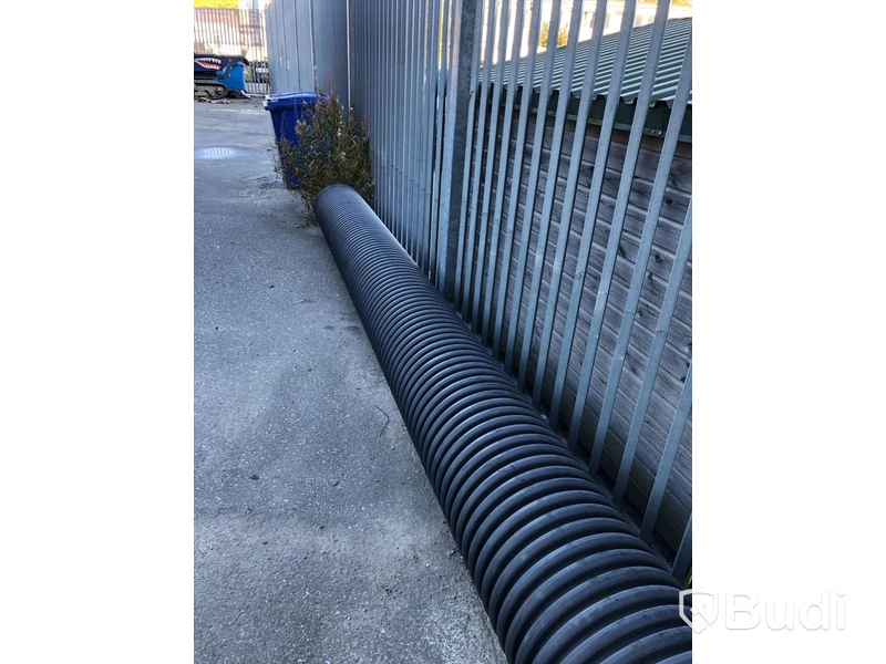 Dagvattenrör