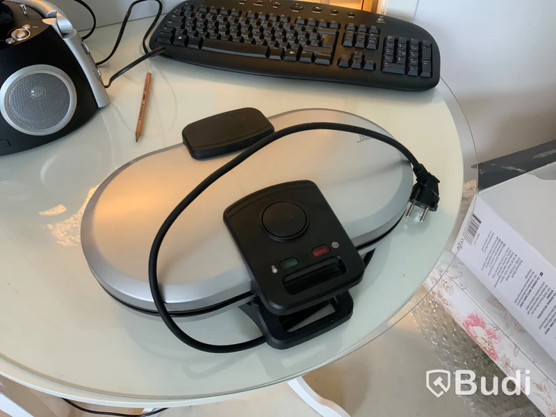 Våffeljärn, CD-spelare och scanner