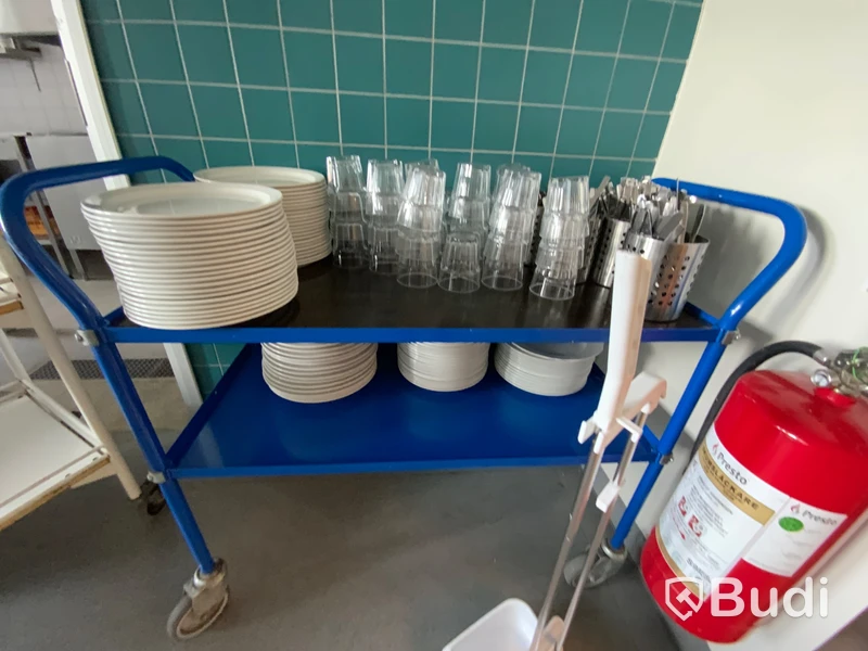 Div glas, bestick och porslin