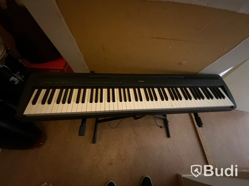 Yamaha Elpiano P-95 ink stativ