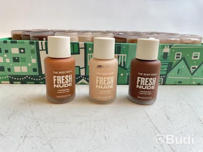 Parti med foundation Fresh Nude 30 ml, olika nyanser, The Body Shop
