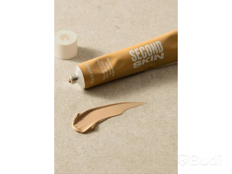 Parti med Second Skin Tint, The Body Shop