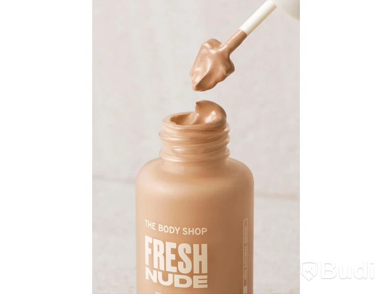 Parti med Fresh Nude Foundation 30 ml, , The Body Shop