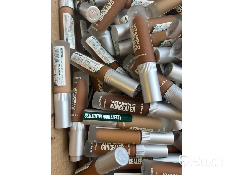 Parti med Vitamin C Concealer, The Body Shop