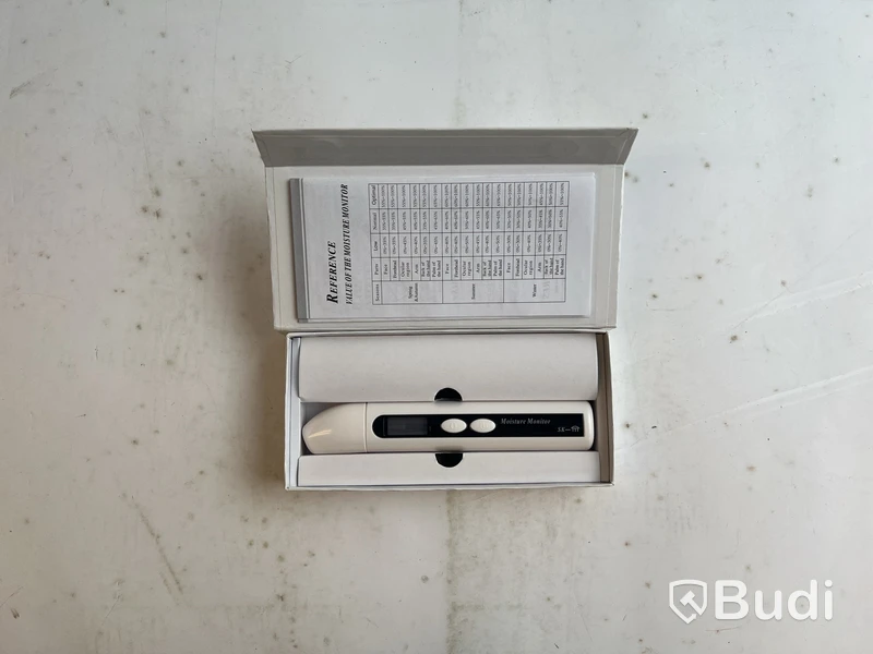Digital Moisture Monitor For Skin