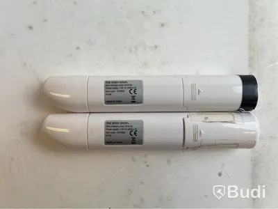2 st. Digital Moisture Monitor For Skin