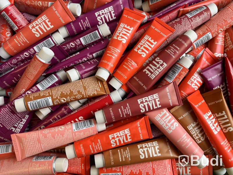 Parti med Free Style Multi-Tasking Colour 15 ml, olika nyanser, The Body Shop