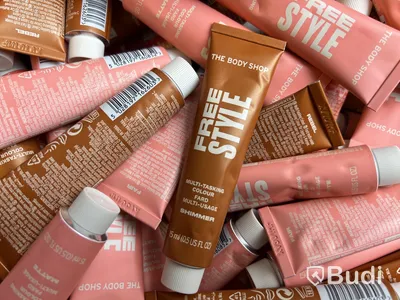 Parti med Freestyle Multi-Tasking Colour 15 ml, olika nyanser, The Body Shop