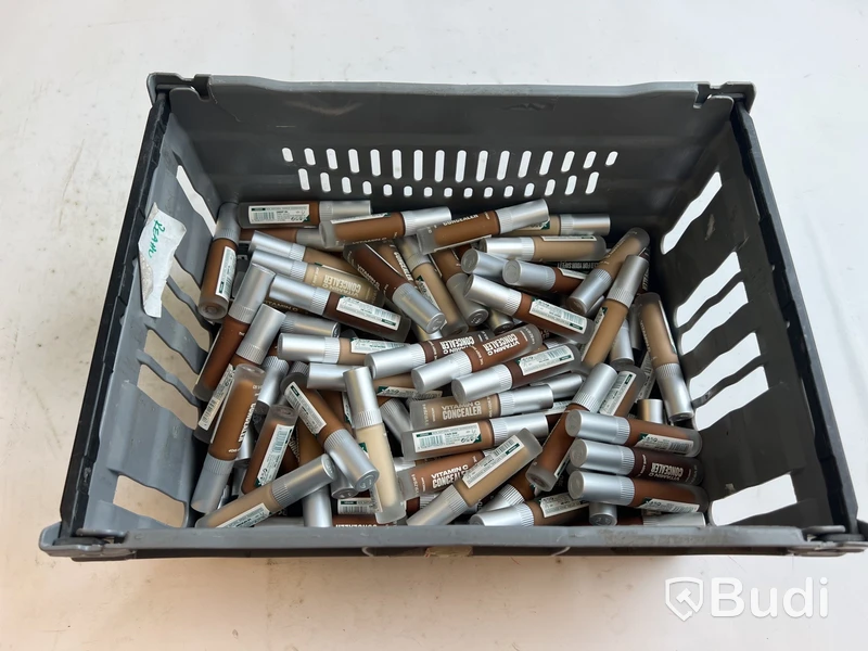 Parti med Vitamin C Concealer, 8 ml, olika nyanser, The Body Shop
