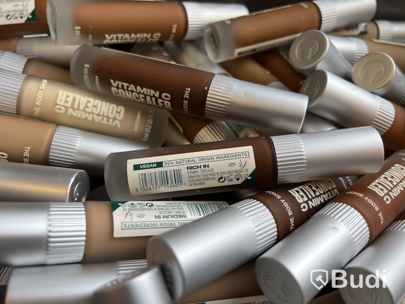 Parti med Vitamin C Concealer, 8 ml, olika nyanser, The Body Shop