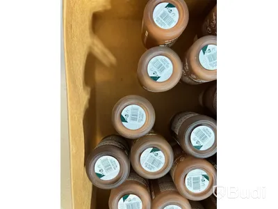 Parti med foundation Fresh Nude 30 ml, olika nyanser, The Body Shop