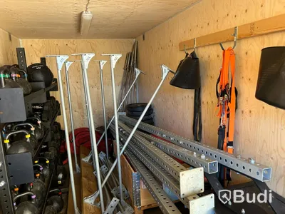 Outdoor box, tränings utrustning, inkl. 20 fots isolerad container