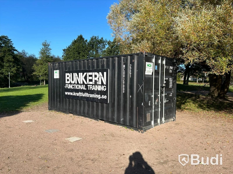 Outdoor box, tränings utrustning, inkl. 20 fots isolerad container