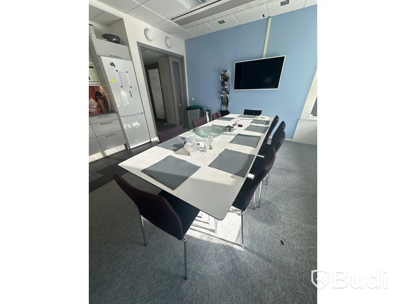 Matbord, 9 st stolar