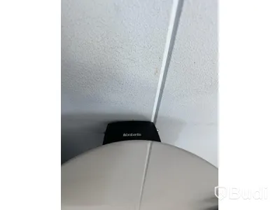 2 st avfallstunnor, Rubbermaid, Brabantia