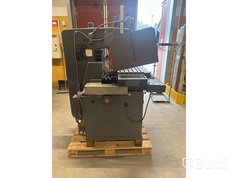 Bordsborrmaskin Hauser 3BA med tillbehör och borr.