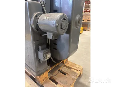 Bordsborrmaskin Hauser 3BA med tillbehör och borr.