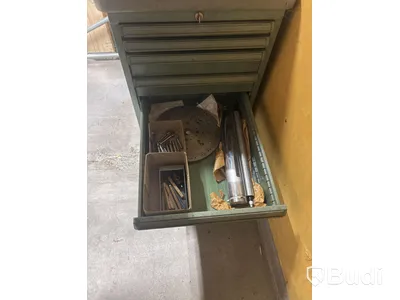 Bordsborrmaskin Hauser 3BA med tillbehör och borr.