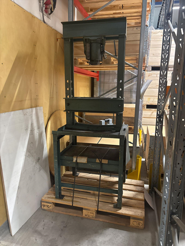 Press 25 Ton Hyltebruks mek.