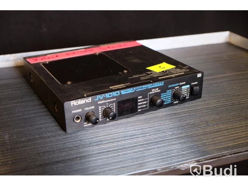 Roland JV-1010 ljudmodul (C)