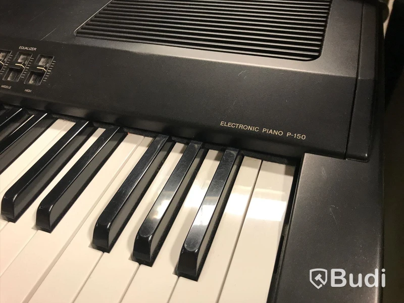 Yamaha p-150