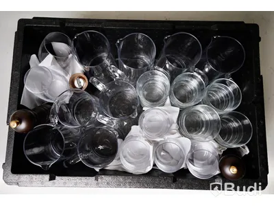 Diverse glas och tillbringare