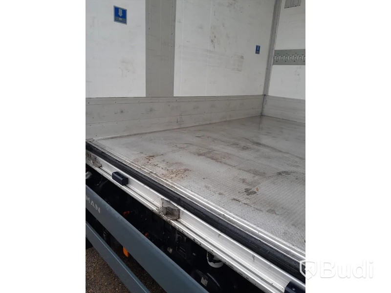 Lastbil MAN TGX XXL-Hytt 26.580 6x2-2  | 2017 | Automat | 580hk | Fjärrbil | Reparationsobjekt