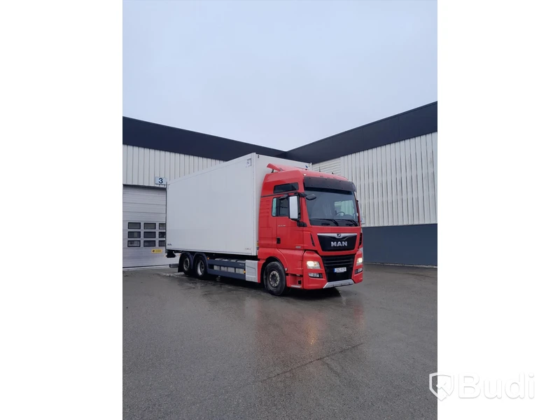 Lastbil MAN TGX XXL-Hytt 26.580 6x2-2  | 2017 | Automat | 580hk | Fjärrbil | Reparationsobjekt