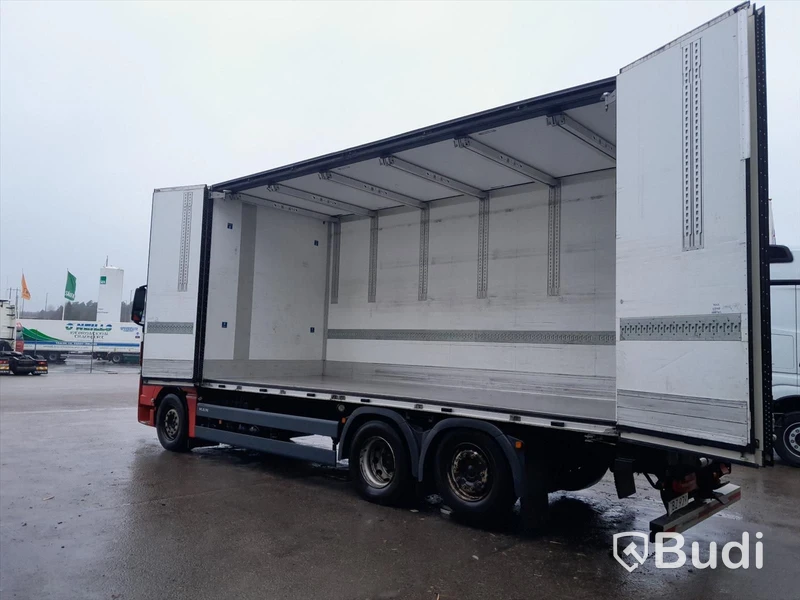 Lastbil MAN TGX XXL-Hytt 26.580 6x2-2  | 2017 | Automat | 580hk | Fjärrbil | Reparationsobjekt