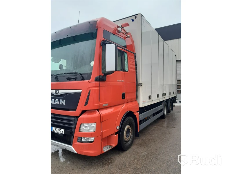 Lastbil MAN TGX XXL-Hytt 26.580 6x2-2  | 2017 | Automat | 580hk | Fjärrbil | Reparationsobjekt
