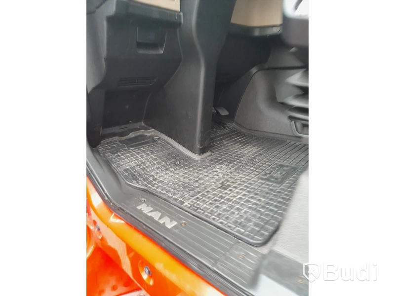 Lastbil MAN TGX XXL-Hytt 26.580 6x2-2  | 2017 | Automat | 580hk | Fjärrbil | Reparationsobjekt