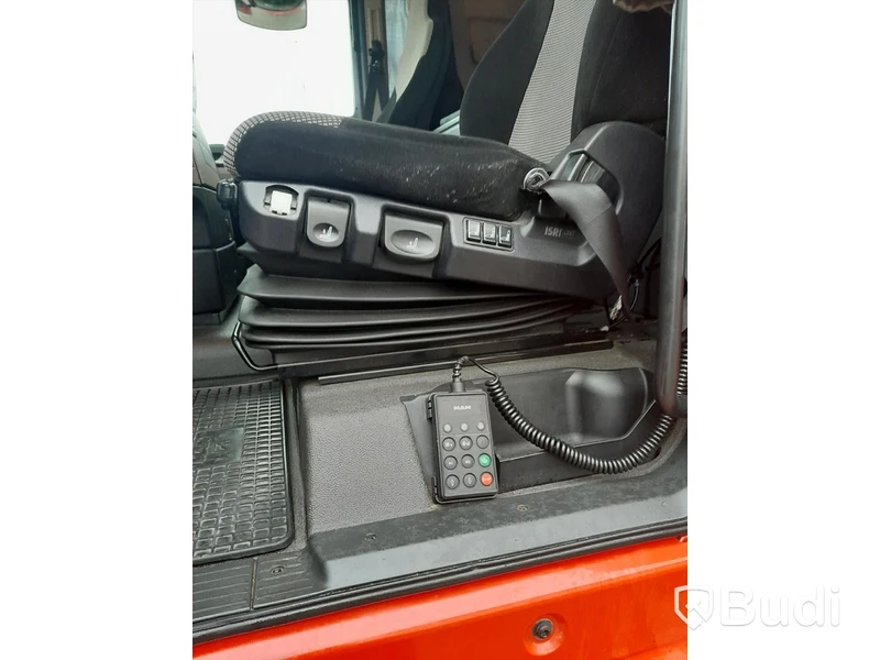 Lastbil MAN TGX XXL-Hytt 26.580 6x2-2  | 2017 | Automat | 580hk | Fjärrbil | Reparationsobjekt