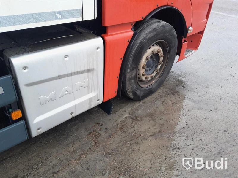 Lastbil MAN TGX XXL-Hytt 26.580 6x2-2  | 2017 | Automat | 580hk | Fjärrbil | Reparationsobjekt