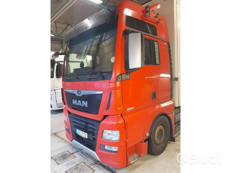 Lastbil MAN TGX XXL-Hytt 26.580 6x2-2  | 2017 | Automat | 580hk | Fjärrbil | Reparationsobjekt