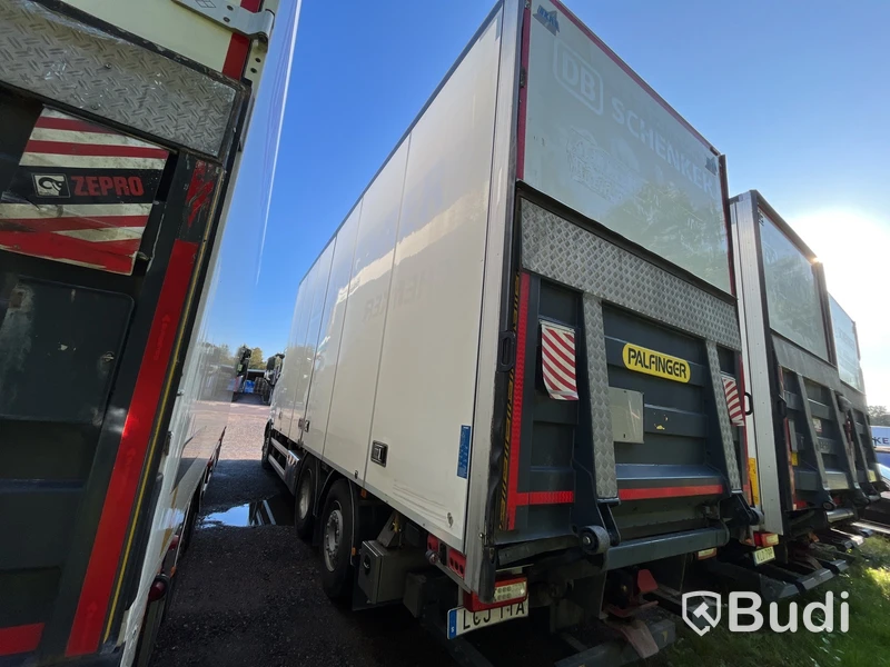 Lastbil VOLVO FH 6X2 - 2019 | Besiktigad tom: 2025-03-31
