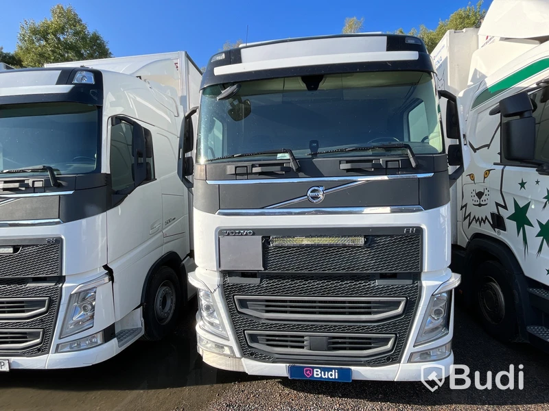 Lastbil VOLVO FH 6X2 - 2019 | Besiktigad tom: 2025-03-31